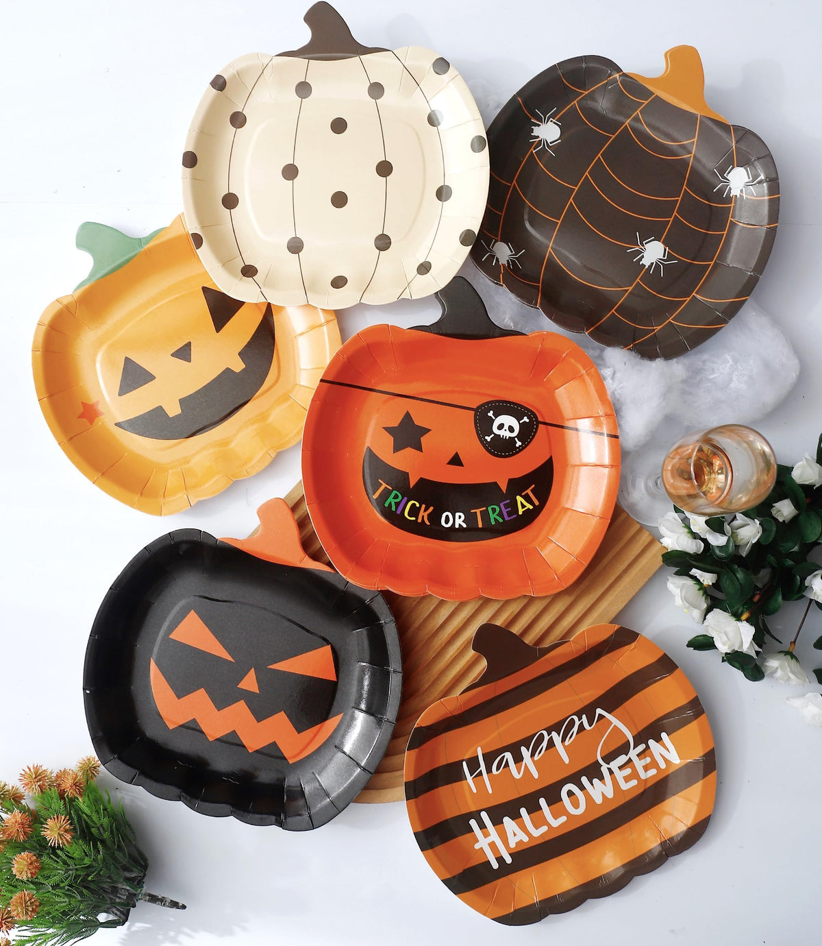 Halloween Pumpkin Paper Plates – 48 Pack Disposable Party Tableware